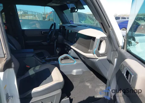 2022 Ford Bronco Badlands/Big Bend/Black Diamond/Outer Banks/Wildtrak from USA, damaged, VIN 1FMEE5DP8NLA97039